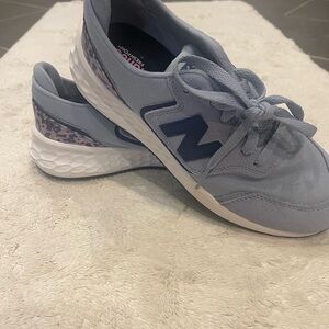 New Balance Women's Light Blue Sneakers